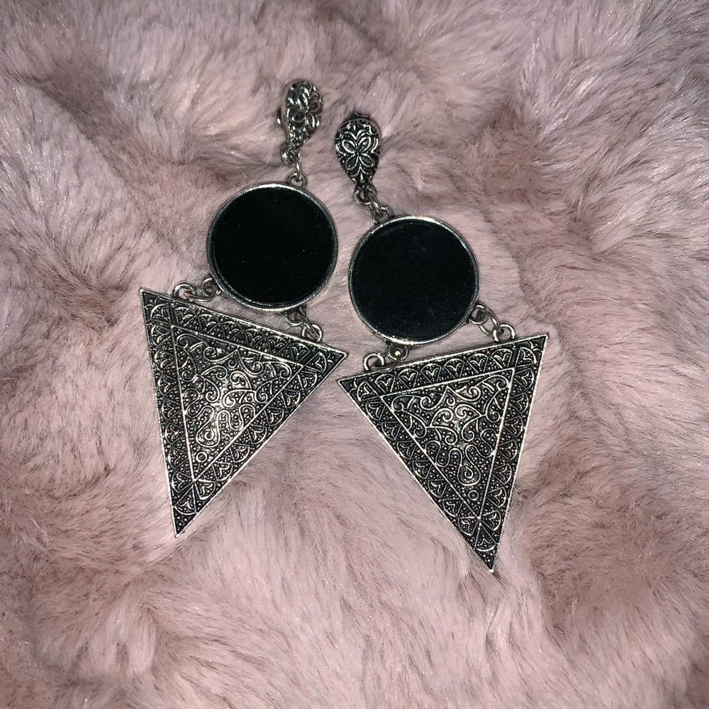 Traditional earrings